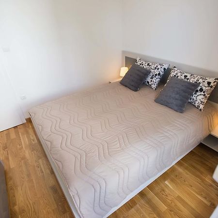 Jelena Apartment โดโบย ภายนอก รูปภาพ