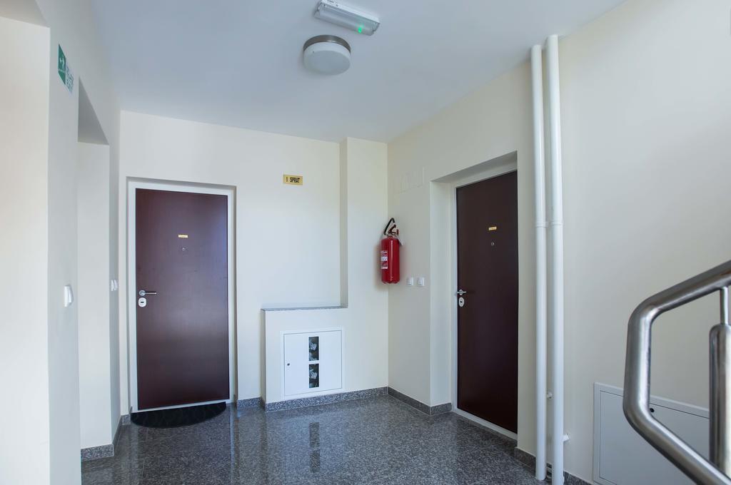 Jelena Apartment โดโบย ภายนอก รูปภาพ